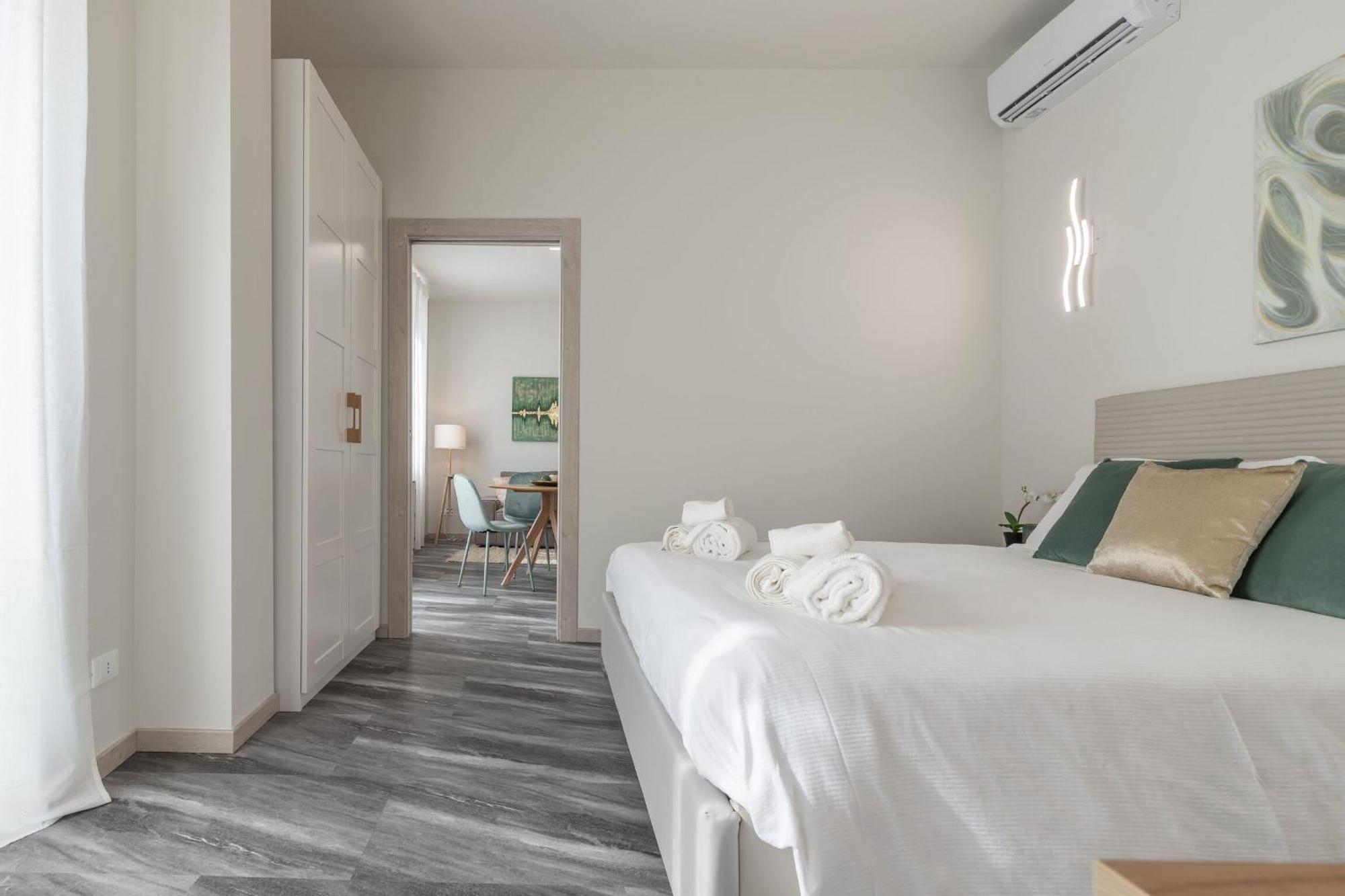 Italian Experience-Suite Ateneo Pavia Eksteriør bilde