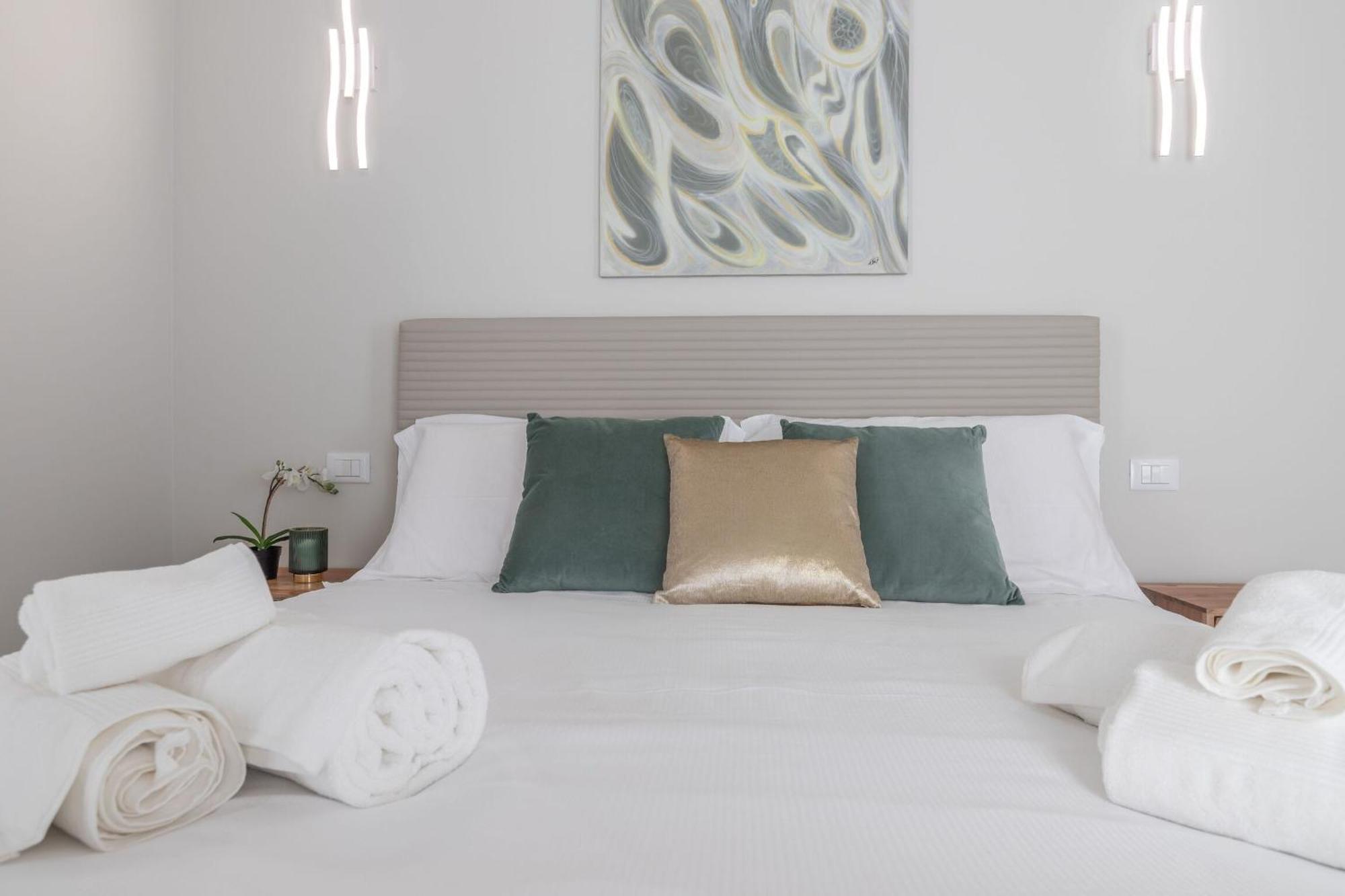 Italian Experience-Suite Ateneo Pavia Eksteriør bilde